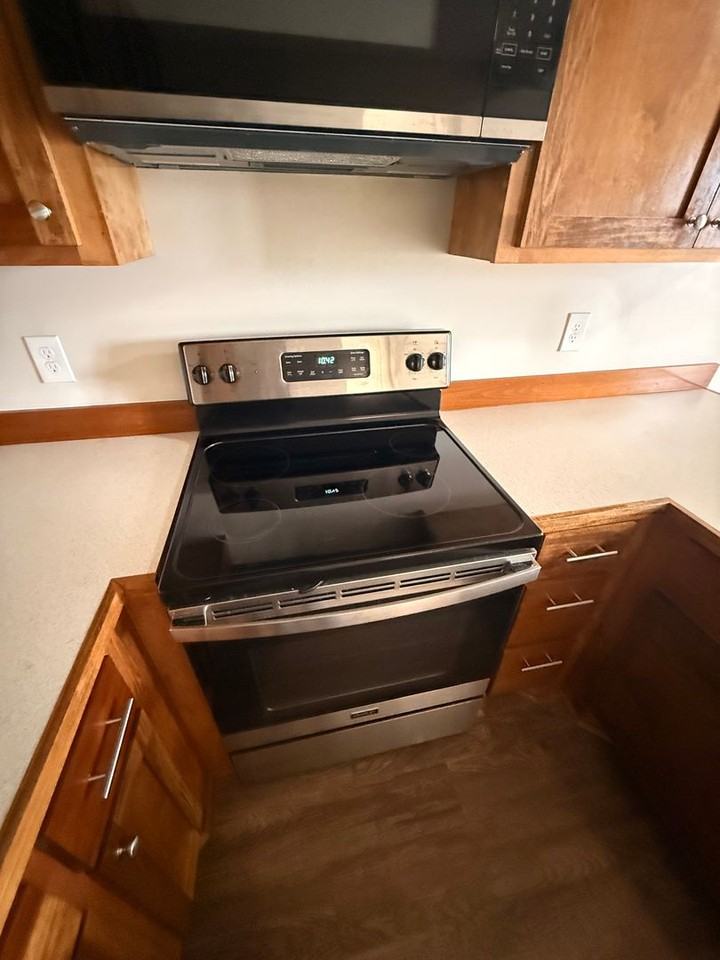 Villas at Halsey - Photo 4 of 7