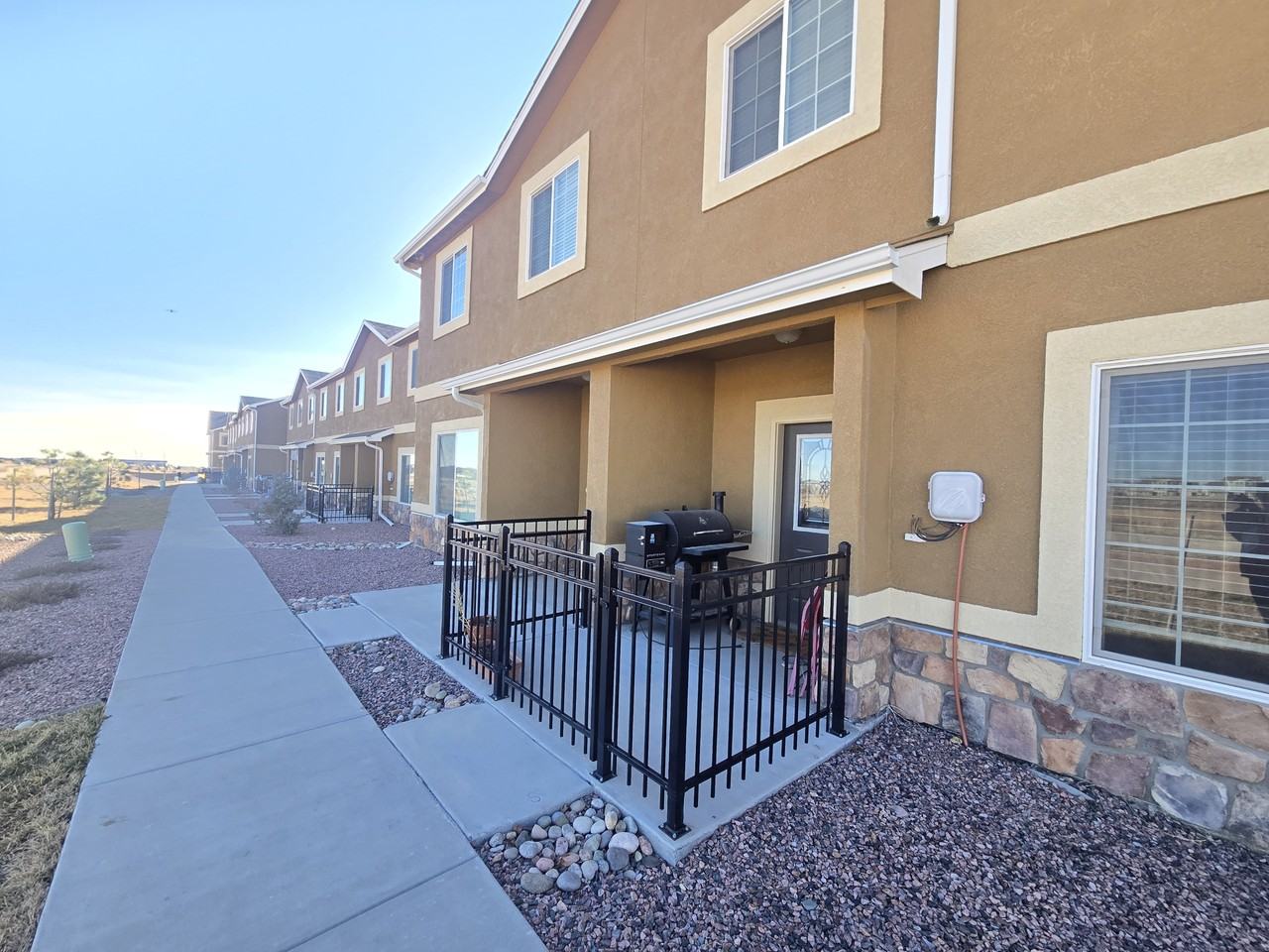 7662 Spruce Pine Grv #1 - Photo 2 of 22