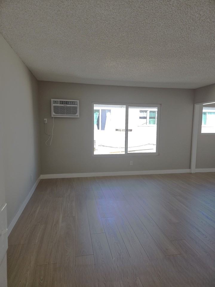 8629 Willis Ave #19 - Photo 2 of 12