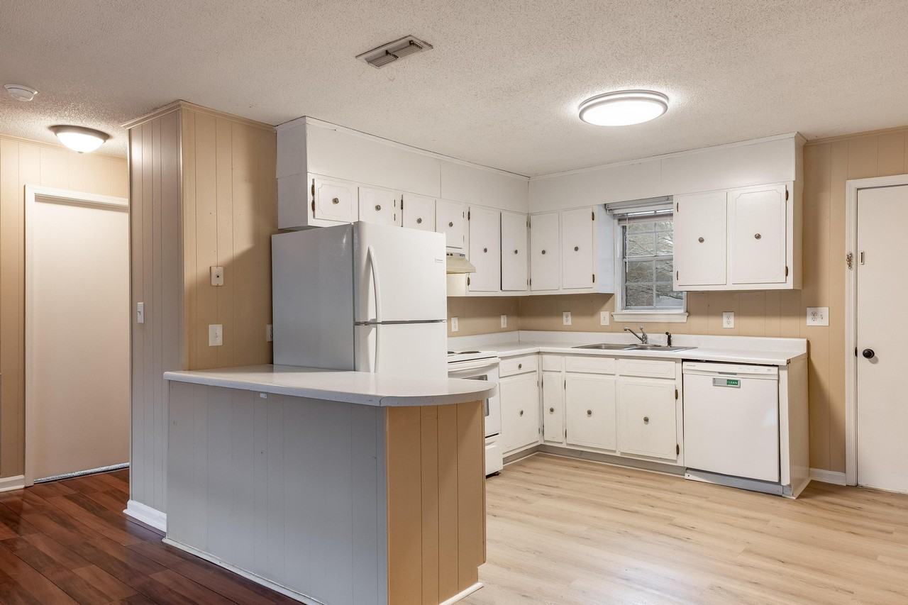 125 Swafford Rd #B - Photo 4 of 46