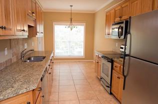 1712 Springhill Pl #1712D - Photo 1 of 1