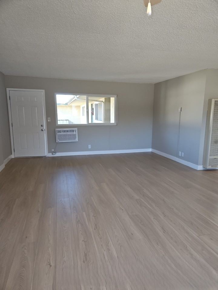 8445 Tobias Ave #35 - Photo 3 of 16