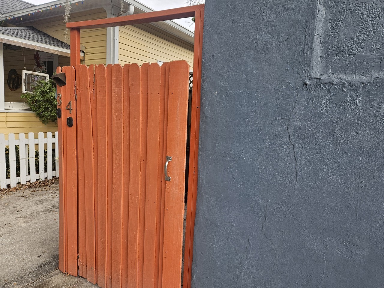 655 7th Ave N #3 - Photo 2 of 16