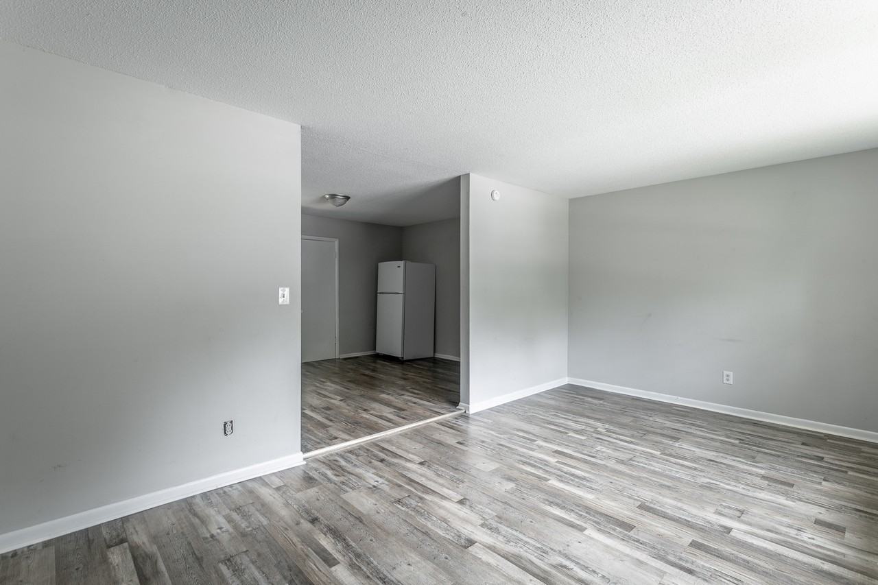 603 Mountain Trl #B - Photo 4 of 35