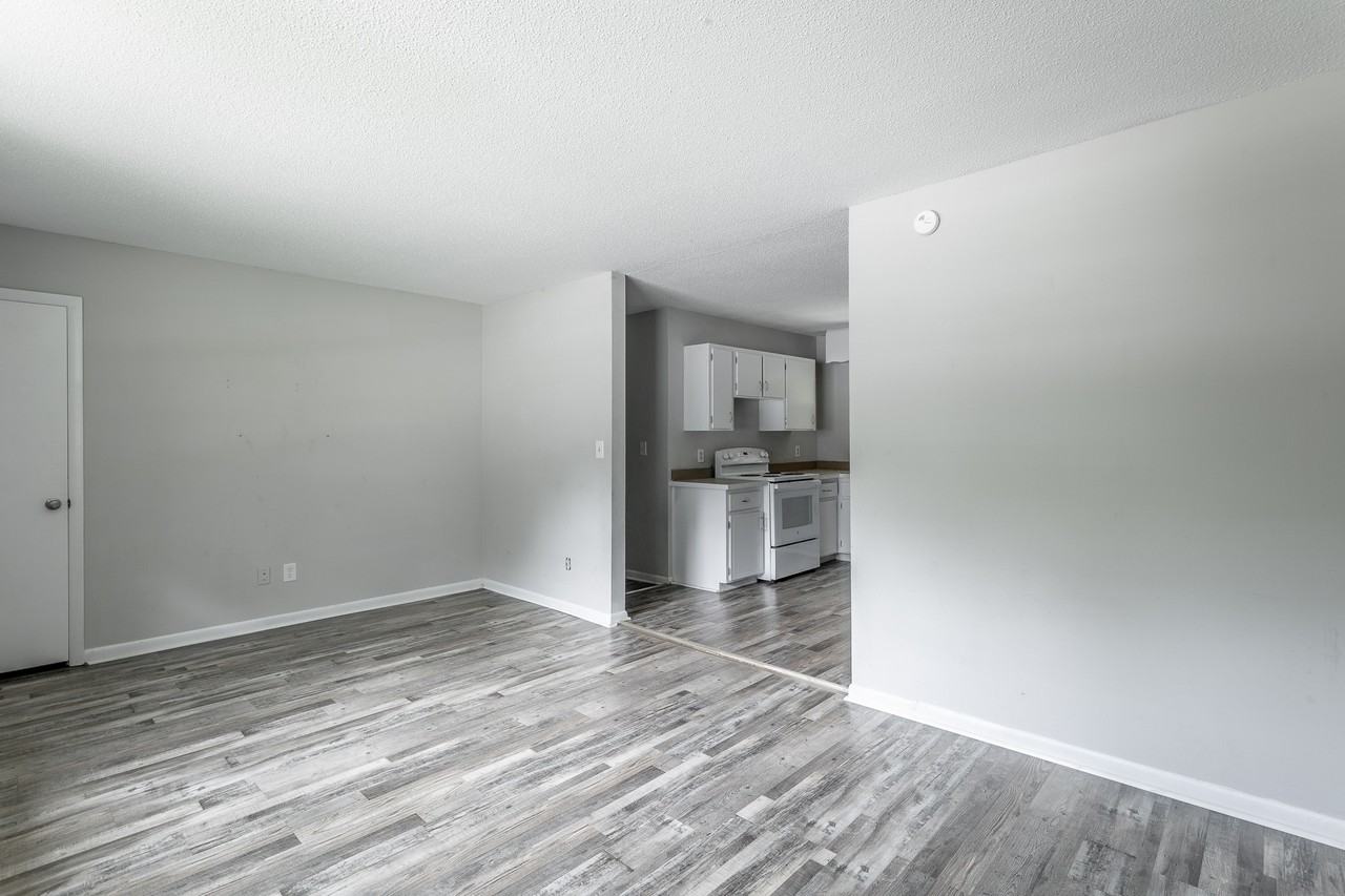 603 Mountain Trl #B - Photo 5 of 35