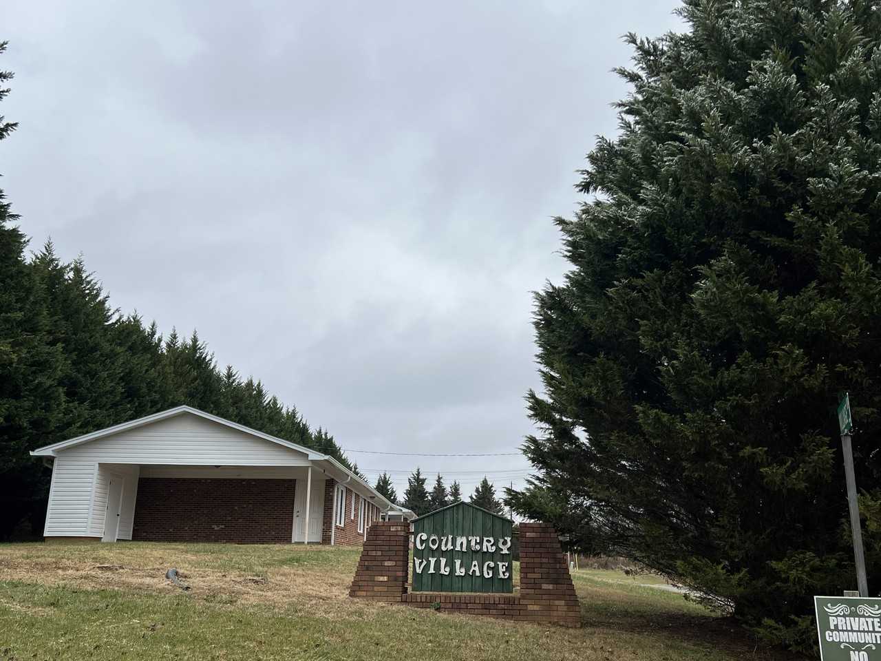 Village Dr #1414 - Photo 3 of 6