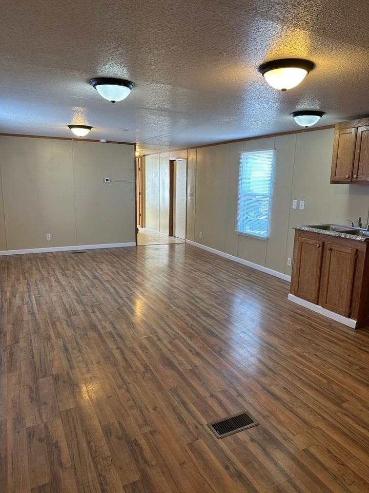 Salem Estates - Photo 3 of 16