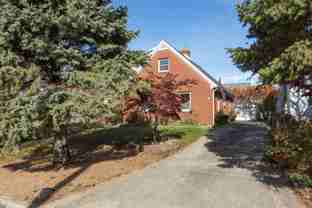 28 E Jeffrey Pl #1 - Photo 1 of 1