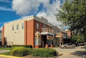 featured image of 4300 Lyons Ave #304