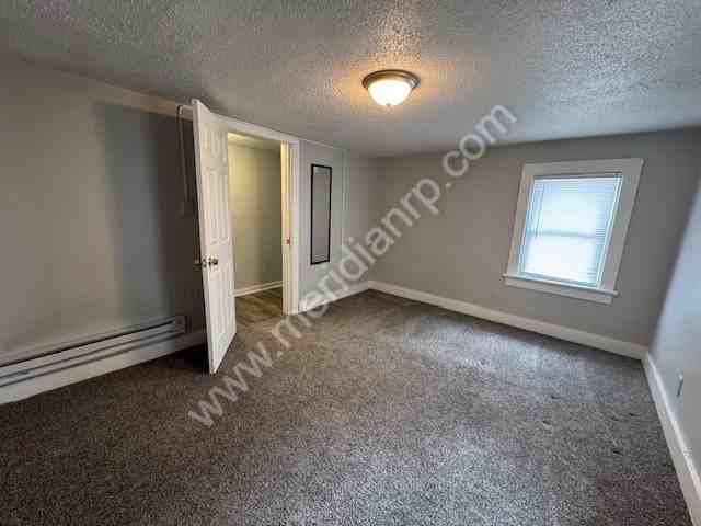 542 W 4th St #2 - Photo 4 of 7