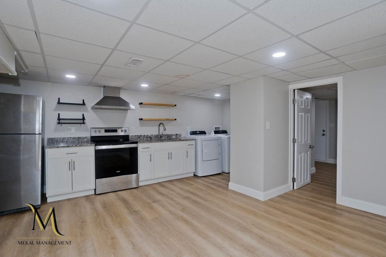 78 Elm St - Photo 2 of 29