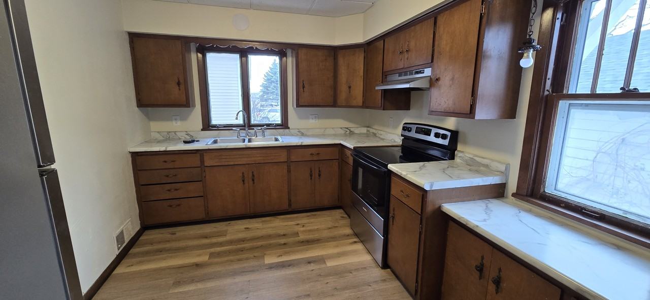 1519 22nd St #1 - Photo 7 of 17