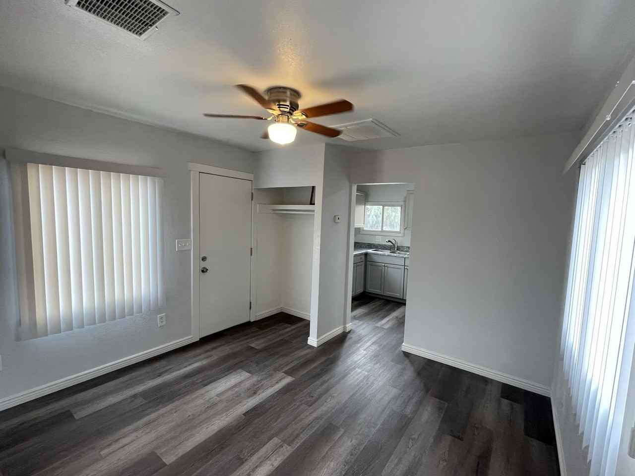 737 S 2nd St #2 - Photo 4 of 10