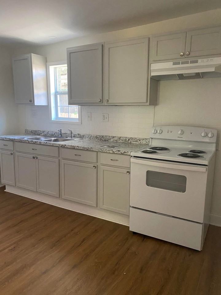 105 Gauthier Rd #1 - Photo 3 of 11