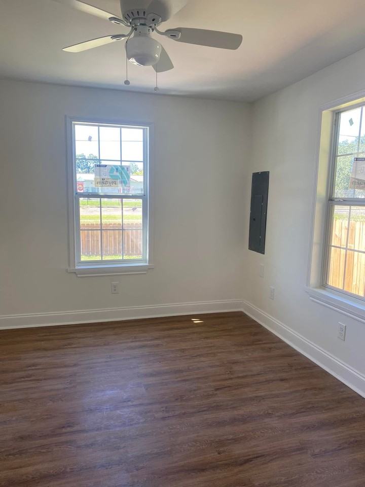 105 Gauthier Rd #1 - Photo 7 of 12