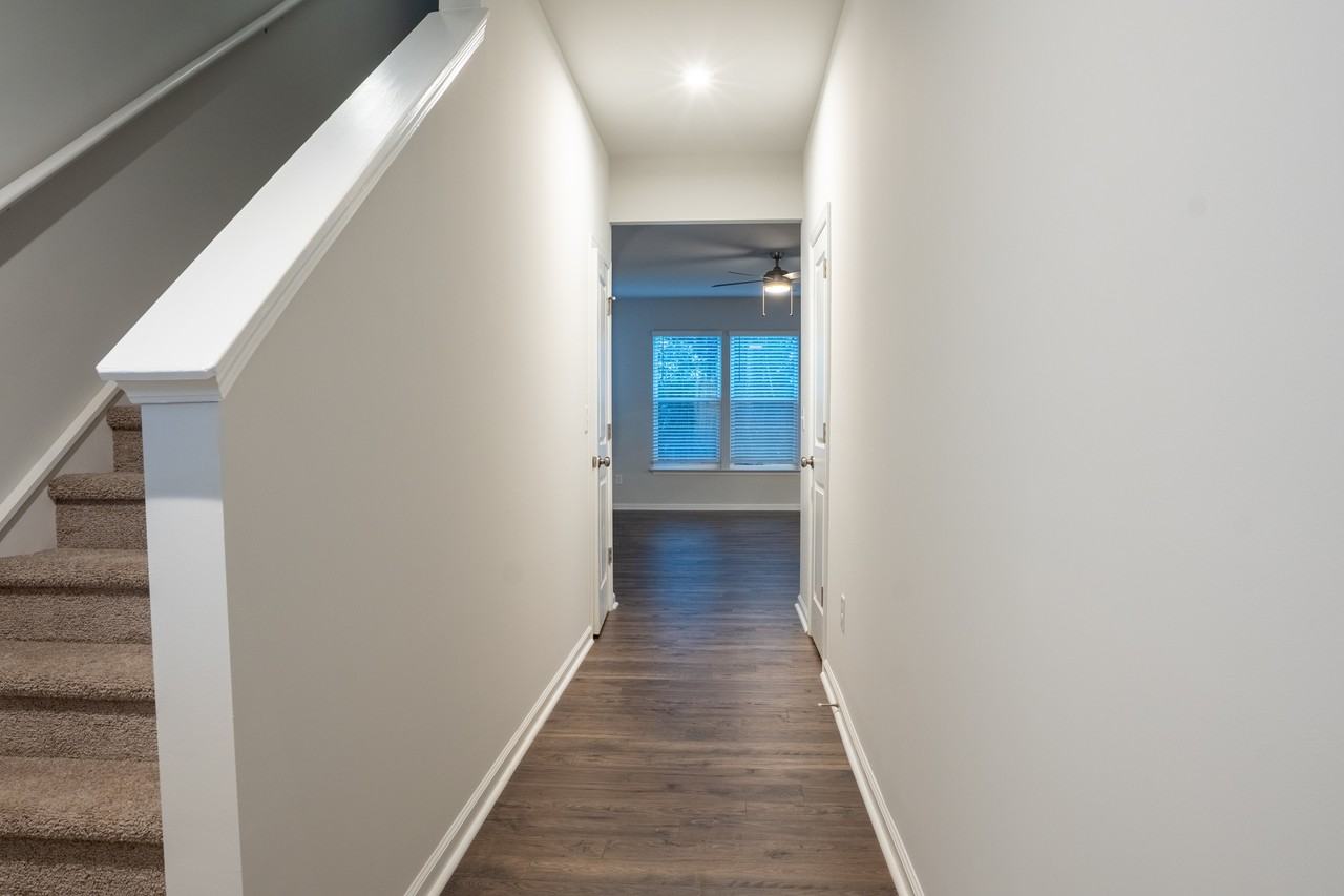 133 Gervais Cir #1 - Photo 4 of 21