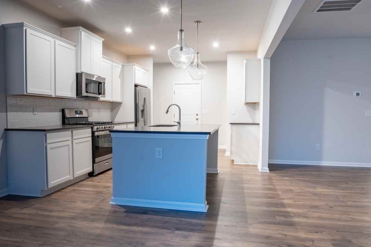 133 Gervais Cir #1 - Photo 7 of 21