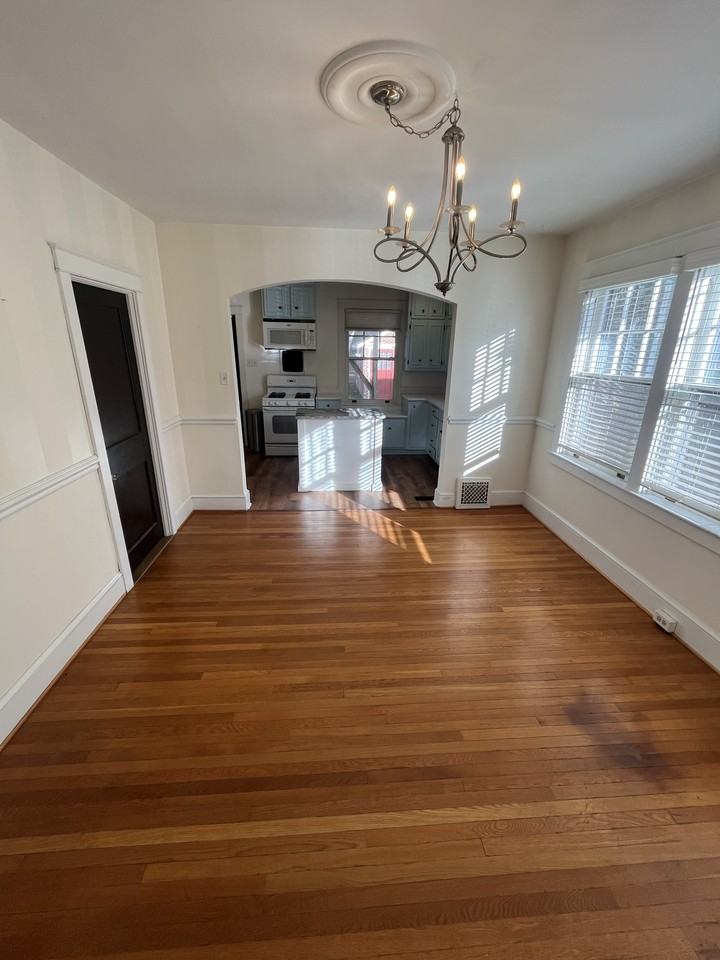 1209 Elm Ave #1 - Photo 5 of 24