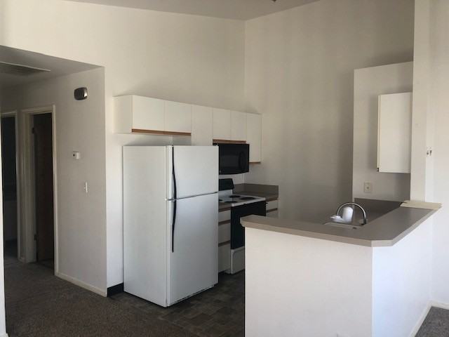 506 Caribou Dr #D - Photo 4 of 14