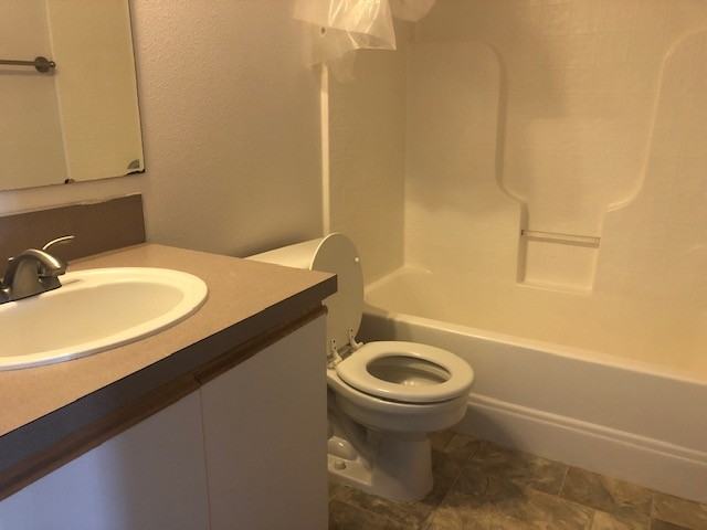 506 Caribou Dr #D - Photo 5 of 14