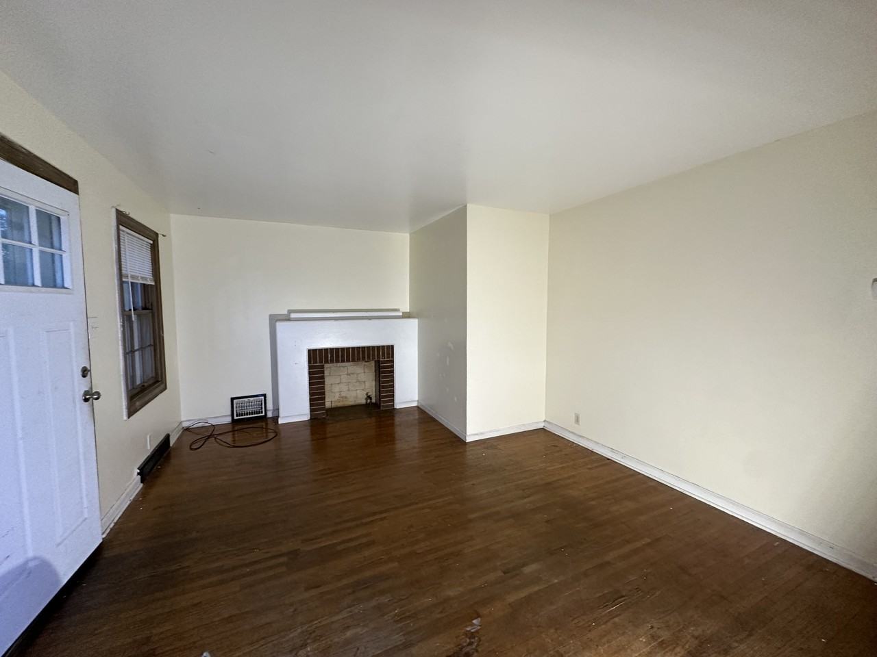 403 W 19th Ave #403 - Photo 2 of 9