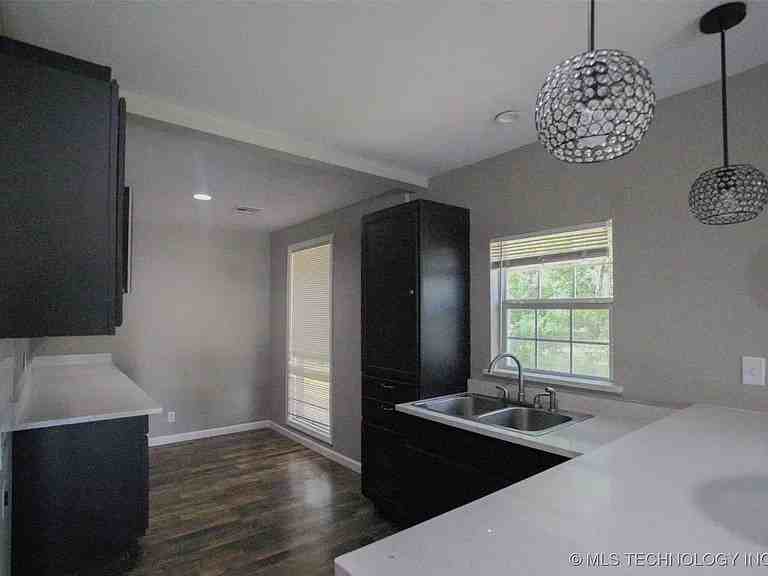 2546 N Owasso Ave #1 - Photo 4 of 7