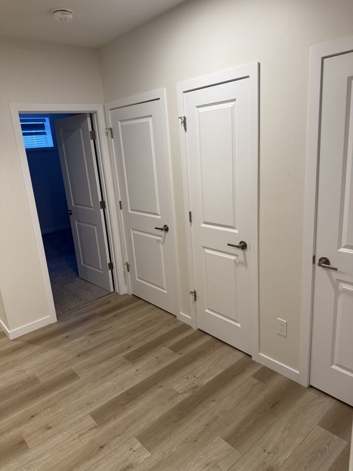 12305 119 Ave Nw #2 - Photo 5 of 8