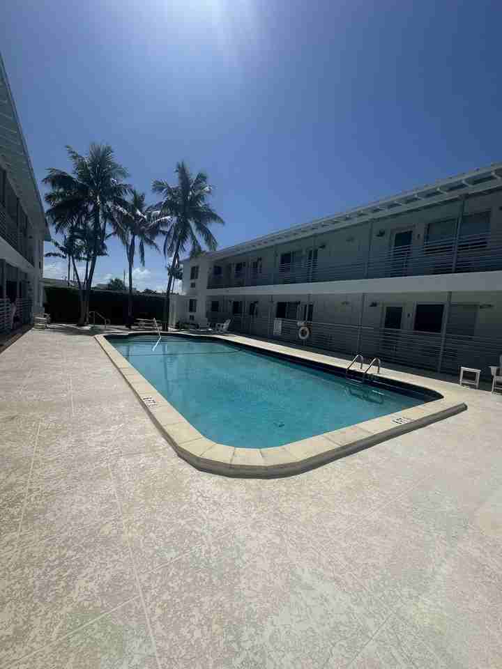 8401 BYRON AVE16 #16 - Photo 3 of 3