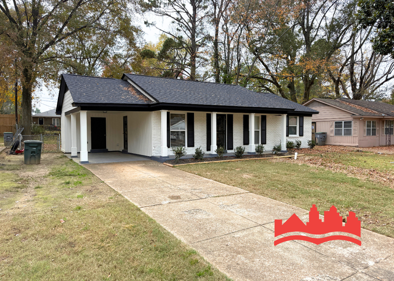 4393 Cottonwood Rd - Photo 2 of 12