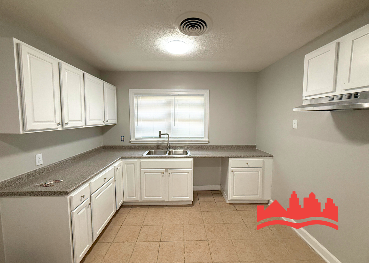 7652 Krosp Rd - Photo 6 of 14