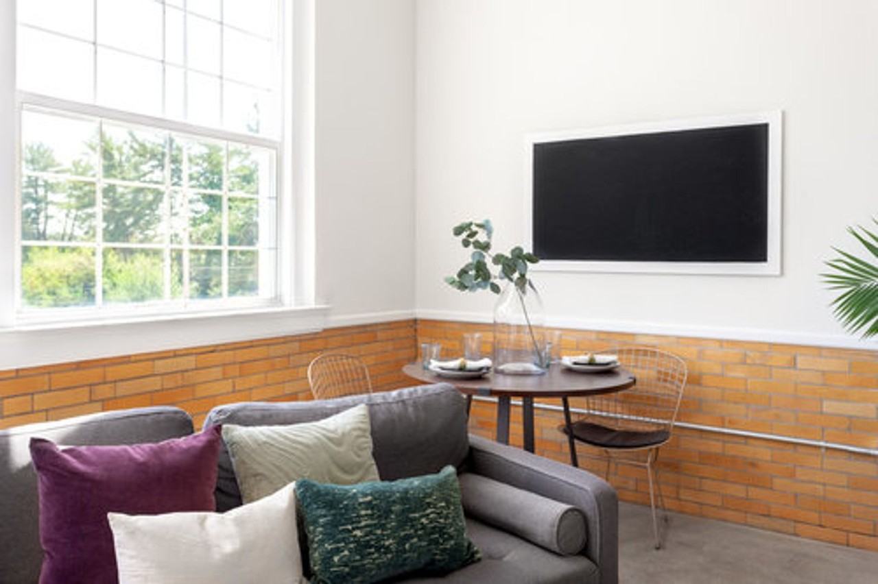 Billy Byrd - Photo 6 of 11