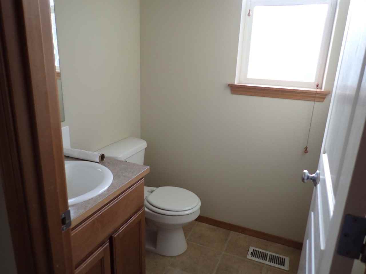 17509 93rd Ave E - Photo 6 of 26