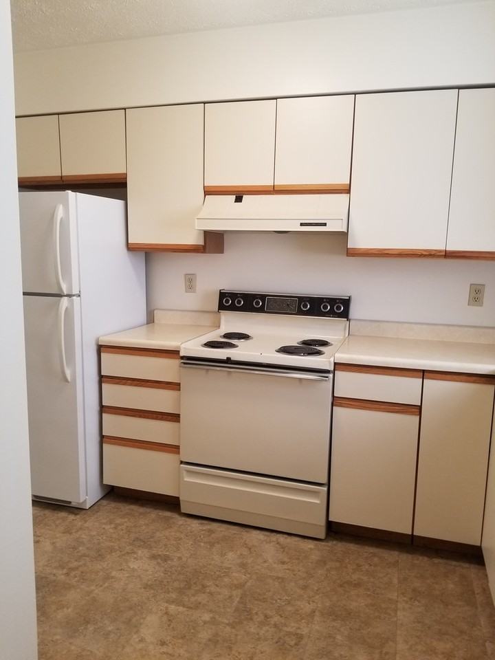 Braemar Townhouses - Photo 2 of 7