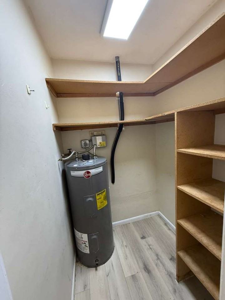 2525 PIERCE ST - Photo 7 of 28