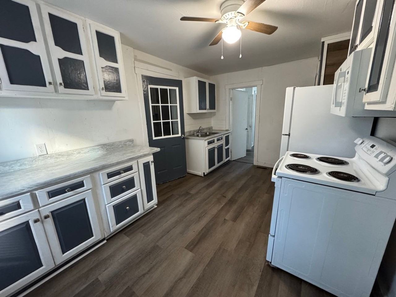 1506 Whatley St - Photo 3 of 9