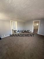 featured image of 628 W Benton St #628