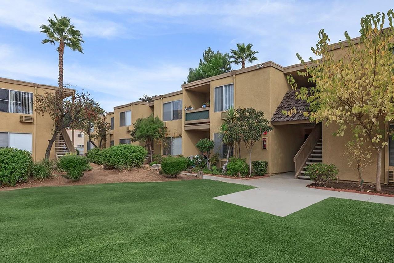 Sun Valley Gardens Apartments | Comfortable Living in El Cajon, CA - Photo 3 of 43