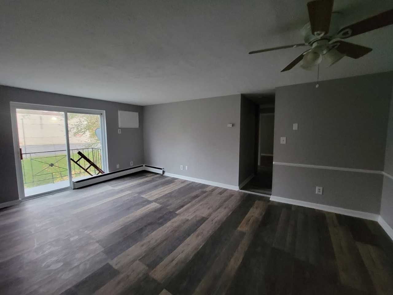 EEA - Euclid Emerald - Photo 6 of 19