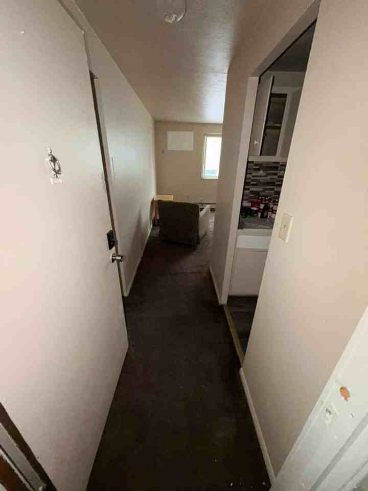 14815-14835 Euclid Ave - Photo 3 of 9