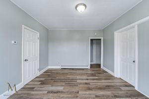 featured image of 27 Hillman St