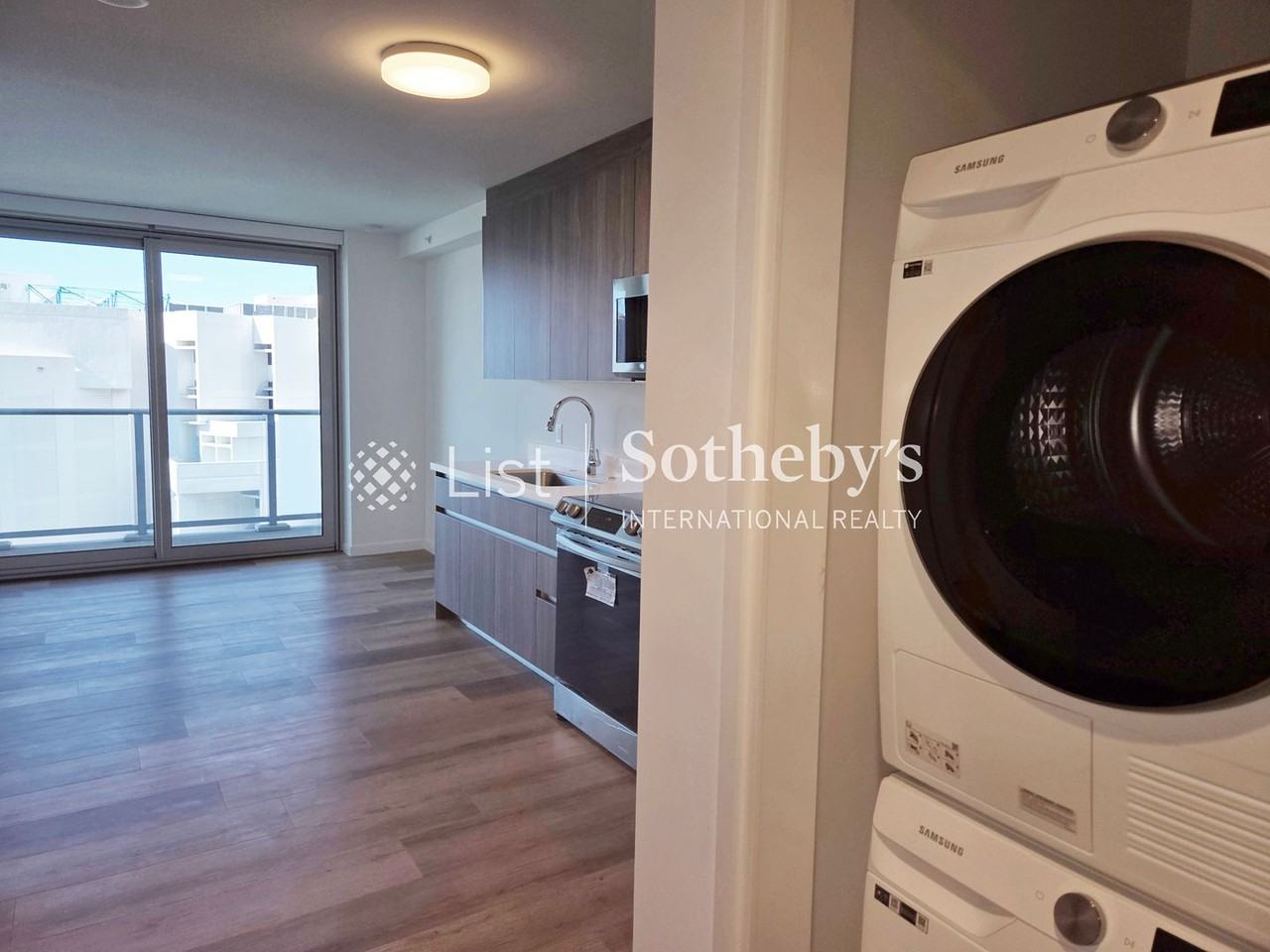 1500 Rycroft St #1310R - Photo 2 of 25