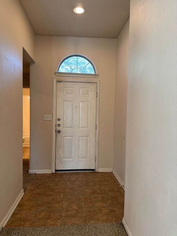 8462 Favero Cv - Photo 3 of 27