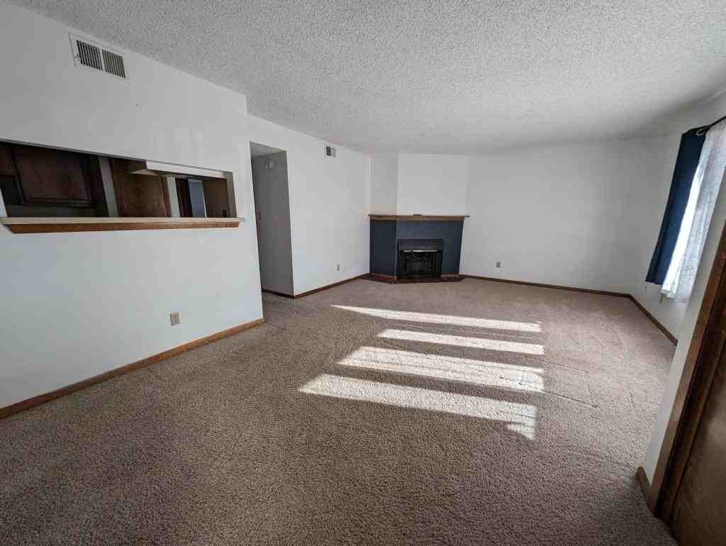 603 Park St Apt 202 - Photo 2 of 11