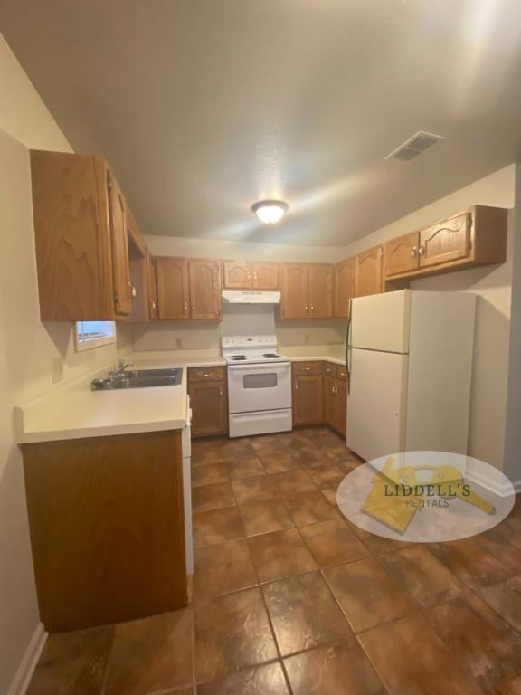 700 S 4th St #1 - Photo 4 of 15