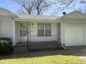 2407 Inglewood Dr - Photo 1 of 1