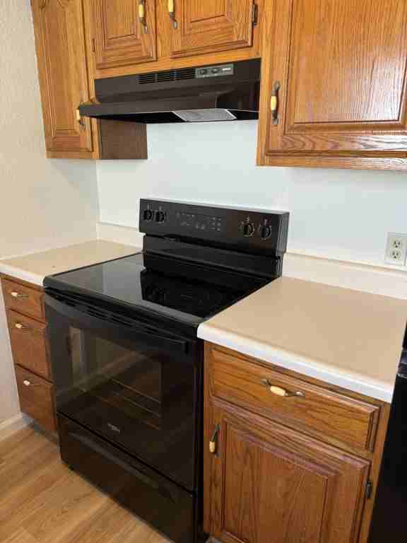 400 W Jackson St - Photo 4 of 17