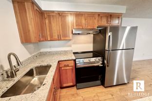 855 E. 9th Street - Photo 1 of 1