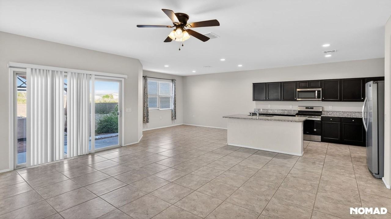 3090 N Lainey Ln - Photo 2 of 31