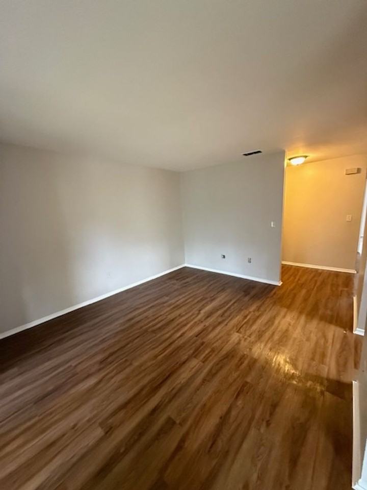 408 Banana Cay Dr #E - Photo 2 of 7