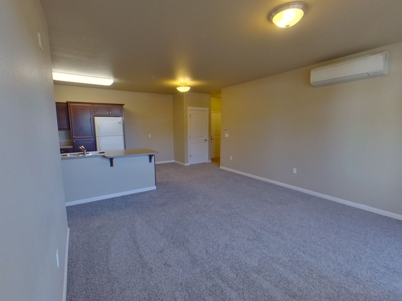 Alder Suites - Photo 4 of 16